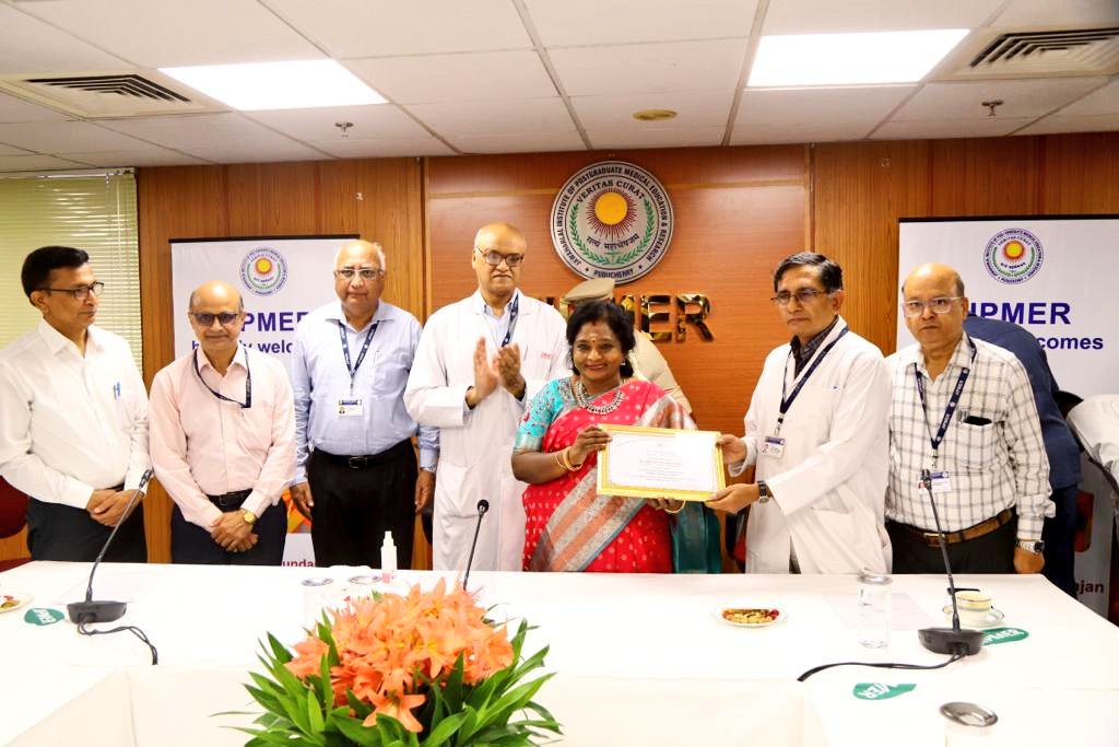 Dr Tamilisai Soundararajan tweet media
