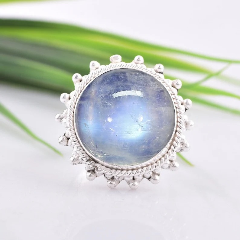 Natural Moonstone Ring 925 Sterling Silver Ring

ebay.com/str/msbgemsand…

#jewelery #bestseller #silver #love #novica #new
#NaturalRainbowMoonstoneRing #BlueFireMoonstoneRing #HandmadeSilverRing #925SterlingSilver #Giftforher #AnniversaryRing #Ring #handmadering #giftforher