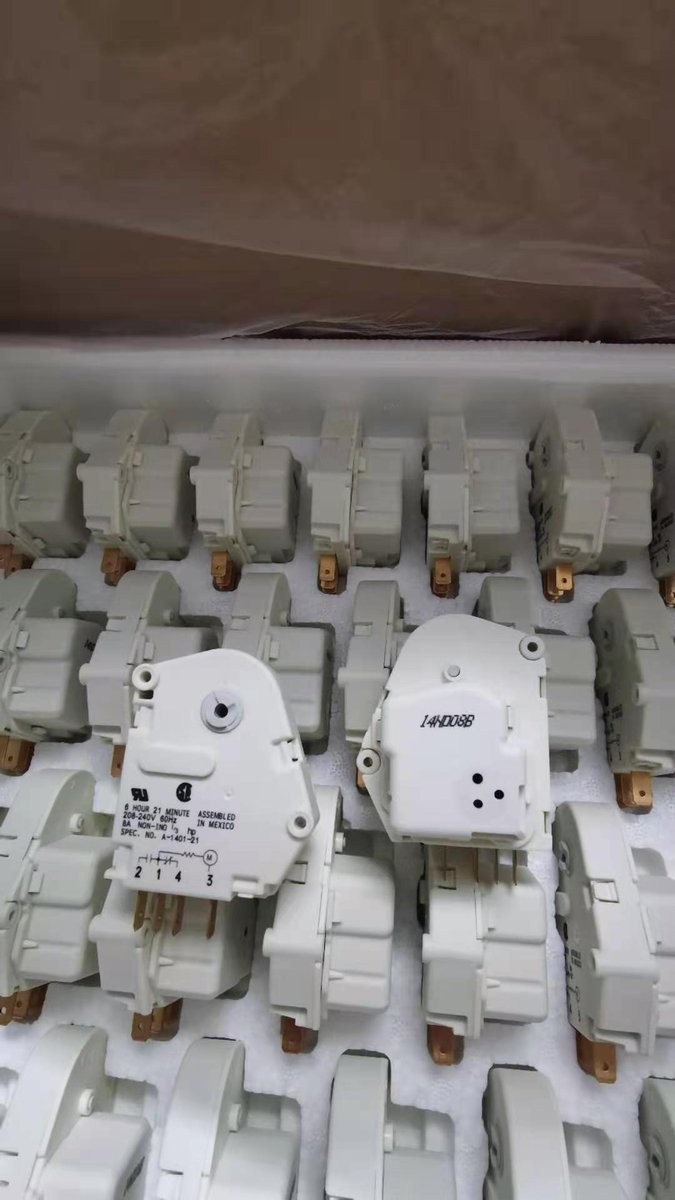 WN_666's tweet image. &quot;Say Goodbye to Frost Build-up with Our Refrigerator Defrost Timer!&quot;
#RefrigeratorDefrostTimer
#FrostFree
#NoMoreFrost
#ApplianceParts
#EfficientDefrost
#PreserveFreshness
#EnergyEfficiency
#EasyInstallation
#ApplianceMaintenance
#FrostRemoval