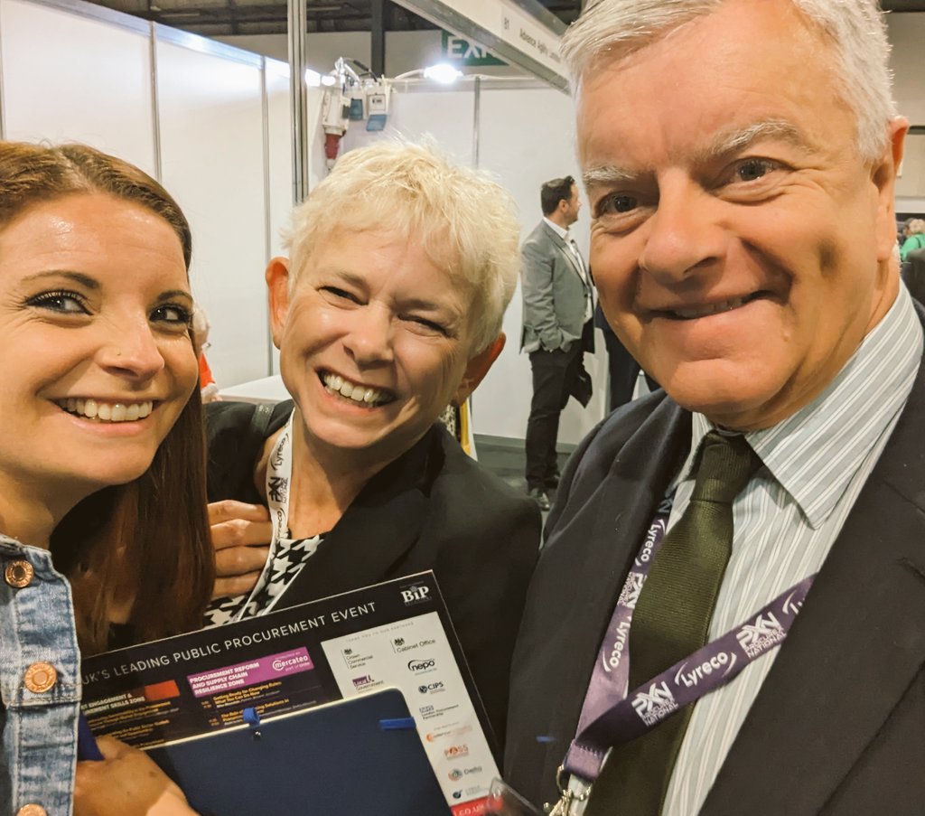 Lovely to bump into Tina Holland <a href="/LGAcomms/">Local Government Association (LGA)</a> and Hywyn Pritchard <a href="/MerseyFire/">Mersey Fire</a> today! <a href="/ProcurexLive/">Procurex</a> 

#publicsector #procurement