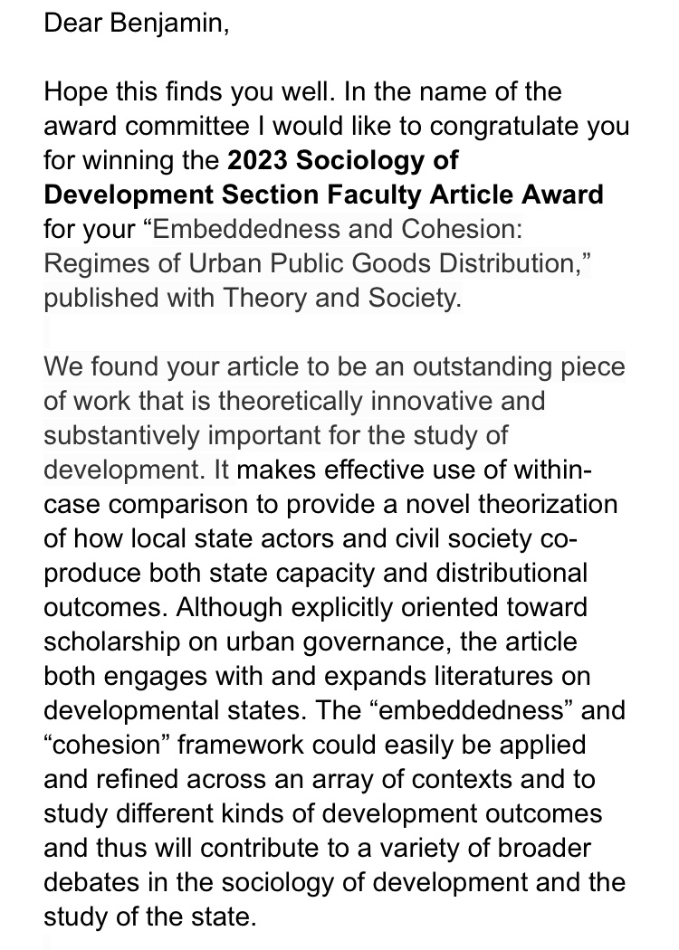 Very honored and grateful to learn that my article in Theory and Society, “Embeddedness and cohesion: regimes of urban public goods distribution,” is this year’s winner of the @ASAnews @SocDevelopment Faculty Article Award! doi.org/10.1007/s11186…