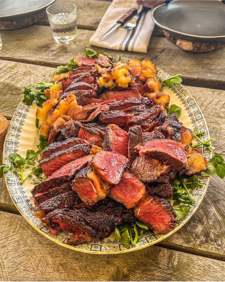 Beef Released…….🥩💥

Availability live on meatmattersltd.co.uk

Sharing food brings us together…….

However, when our Aged Dairy Rump is on the table… The ability to share is a little more challenging ❤️🥩