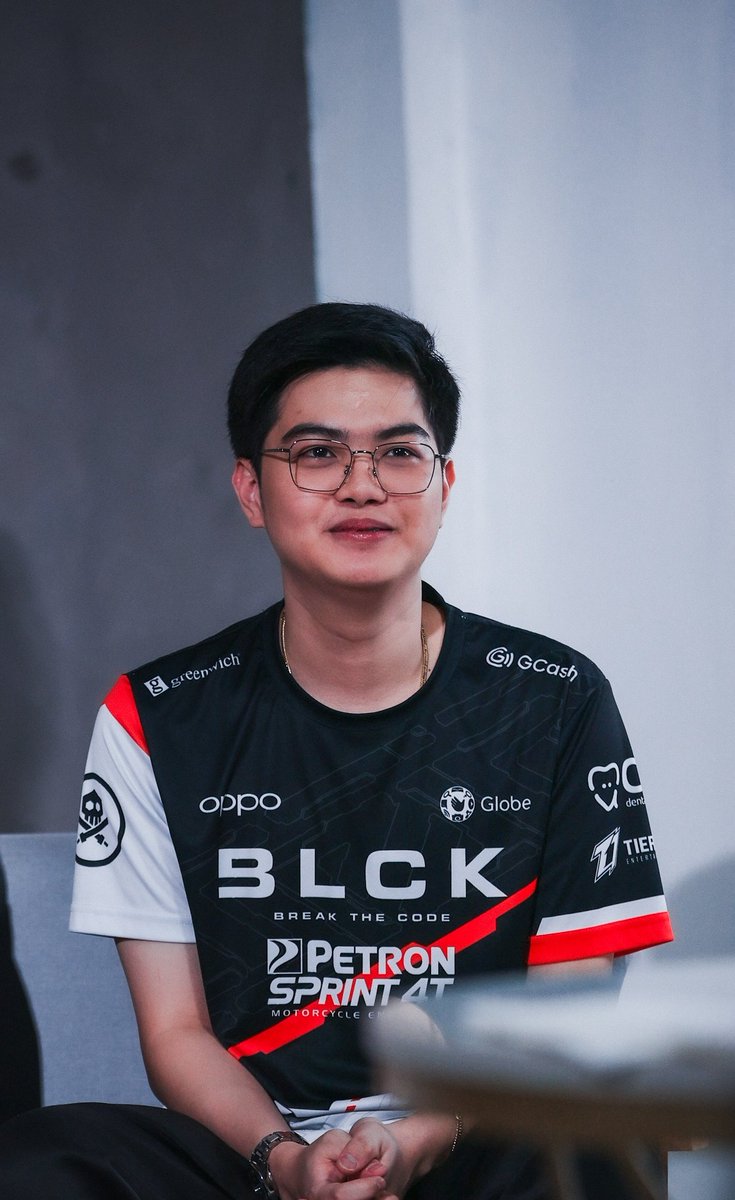 Good Karma ☄️ on Twitter "We're so excited to see u holding that