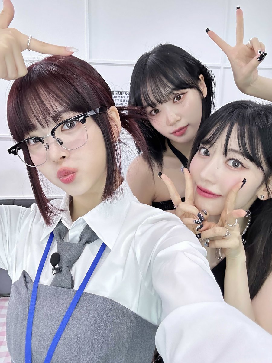 은채의 스타일기 tweet media