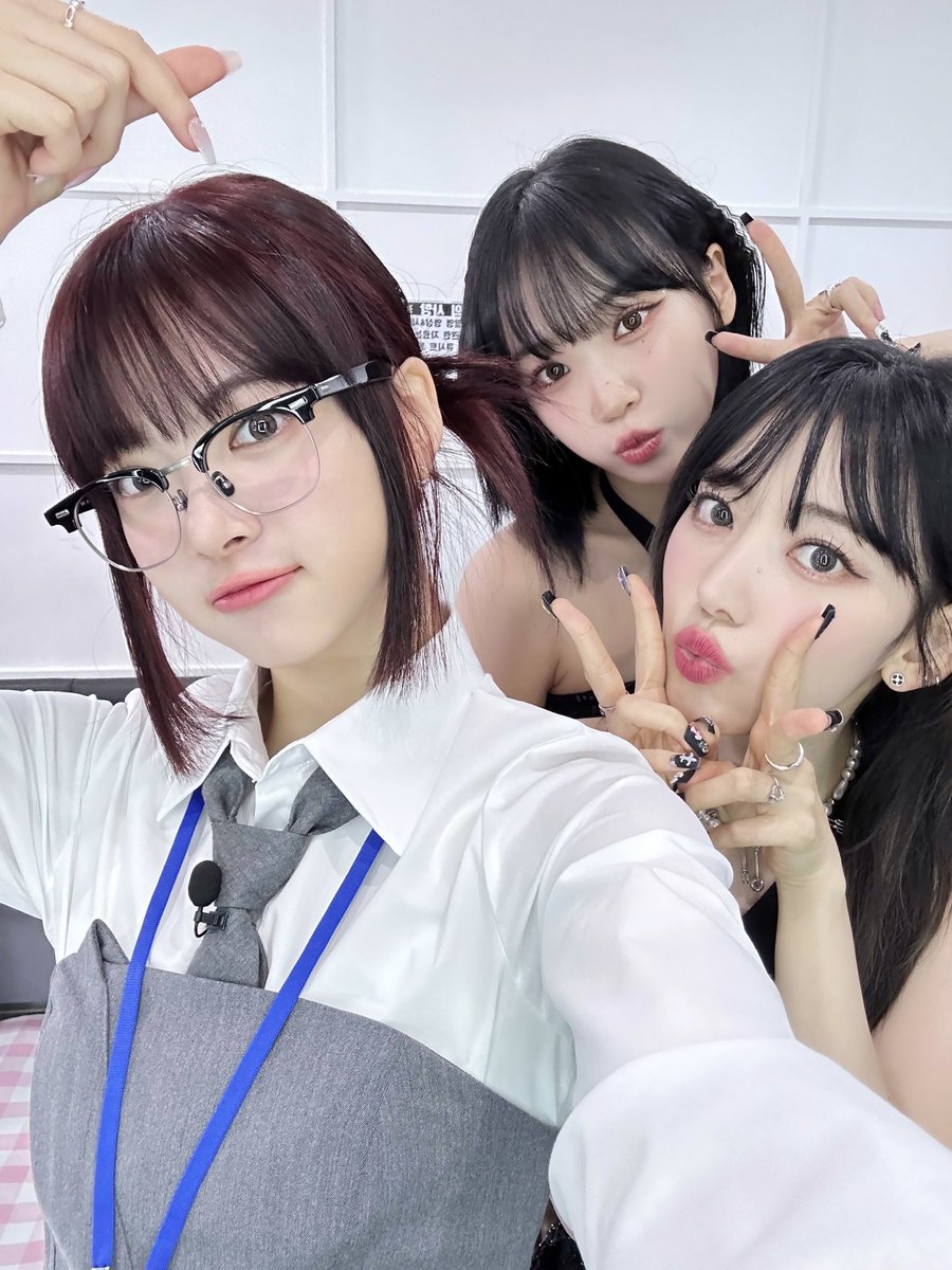 은채의 스타일기 tweet media