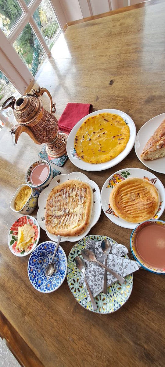 ChaiJaai's tweet photo. ‘Food brings people together on many different levels. It’s nourishment of the soul and body; it’s truly love.”
#chaijaai #kashmir #beingkashmiri https://t.co/nzD90Z221o