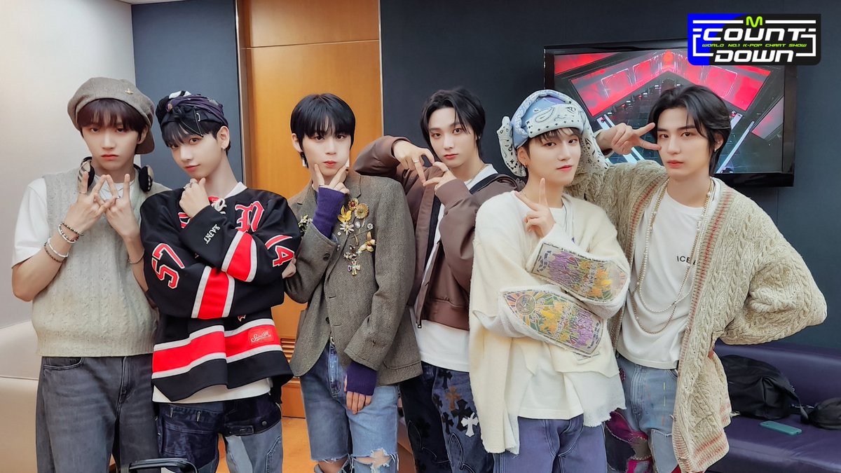 MnetMcountdown's tweet photo. 낰낰 옆집인데요~🚪문 좀 열어주세요〰️
엠카가 이사 떡은 준비 못했는데... 💦
대신 말랑콩떡 원앤온리 청량발랄 BOYNEXTDOOR 좀 가져왔어요💙
BOYNEXTDOOR 눈, 코, 입 또 엠카 데뷔 무대까지 어때? 아냐? (ゝ◡∂｀)☆

#BOYNEXTDOOR #OneandOnly #돌아버리겠다 https://t.co/ffMo9EbkxC