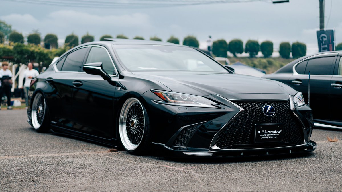 リメイク完!!

◎ホイール変更
BBS SUPER RS voiselimitededition⁡
(前後通し)
◎アーム取付
T-DEMAND
◎LEXUS純正コーナーポール加工取付

出来るまでちょいと苦労したけど
かなり満足してます🤩

あとユニット
『K.F.L complete』
に加入することになりました🥴
宜しくお願いしまーす😙⁡