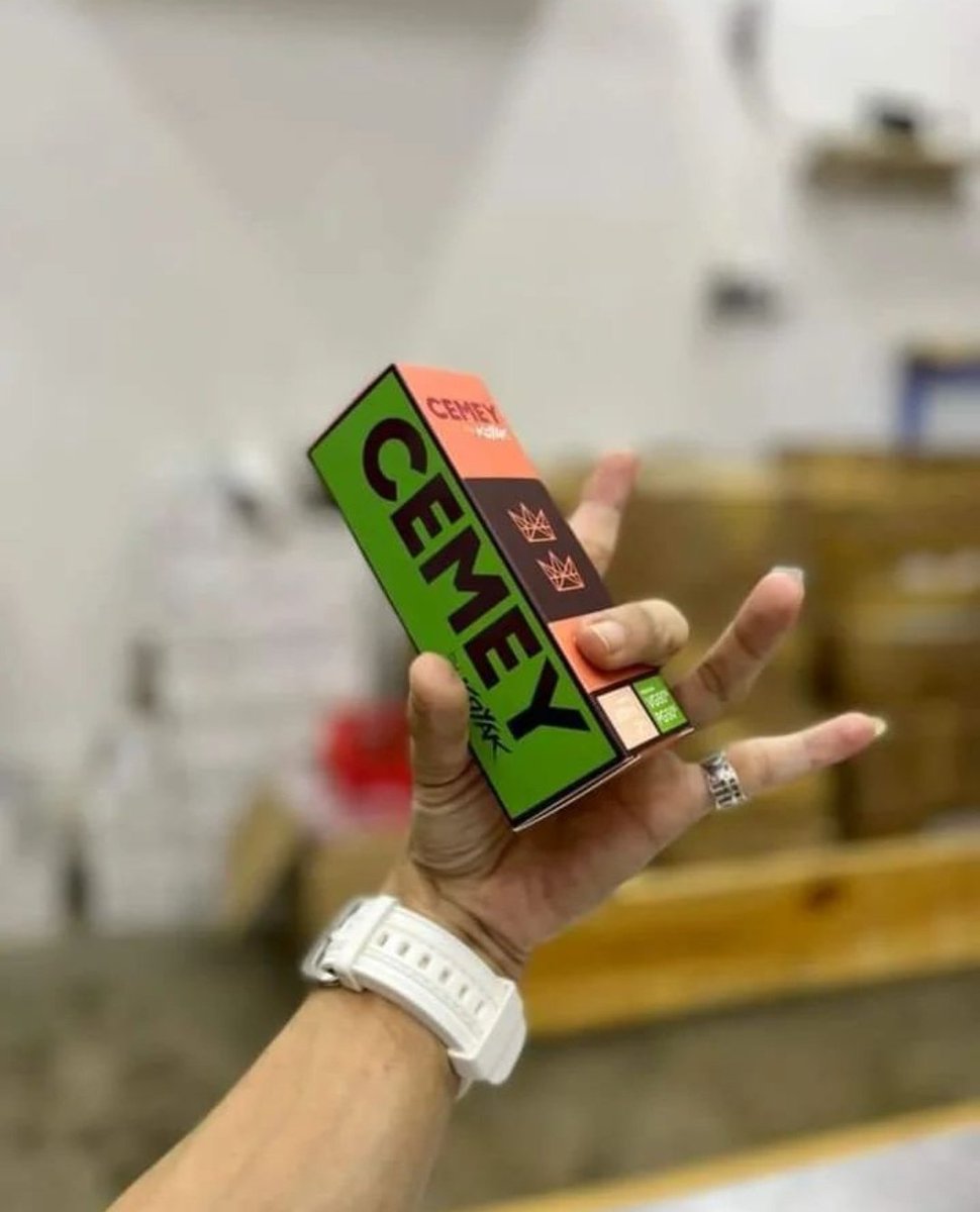 faizalaziz_757's tweet photo. Today it's all about taste from CEMEY. Just enjoy it 😎😎😎
@koyakpremium
@offlineworldwide
#malaysiaeliquids #localejuice #vapescenemalaysia #vapedaily #vapeon #vapeworldwide #vapemedia #vapepics #vapecontent #vapepassion #vapetricks #vapemalaysia #vapecommunity #vapesociety https://t.co/5xx0atyJCh