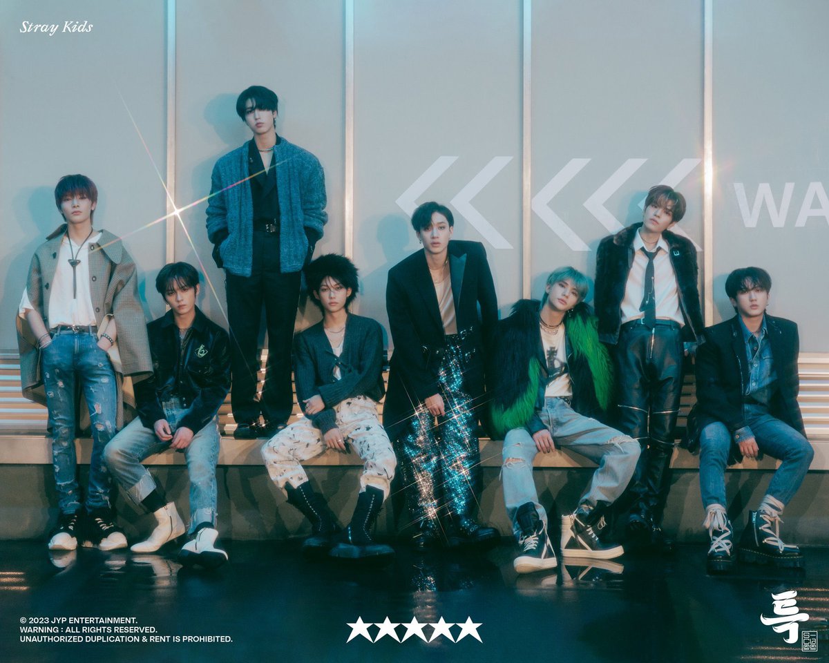 Stray Kids' ‘★★★★★ (5-STAR)’ has recorded over 5.13 million pre-orders, the first album in K-Pop history to surpass this milestone.