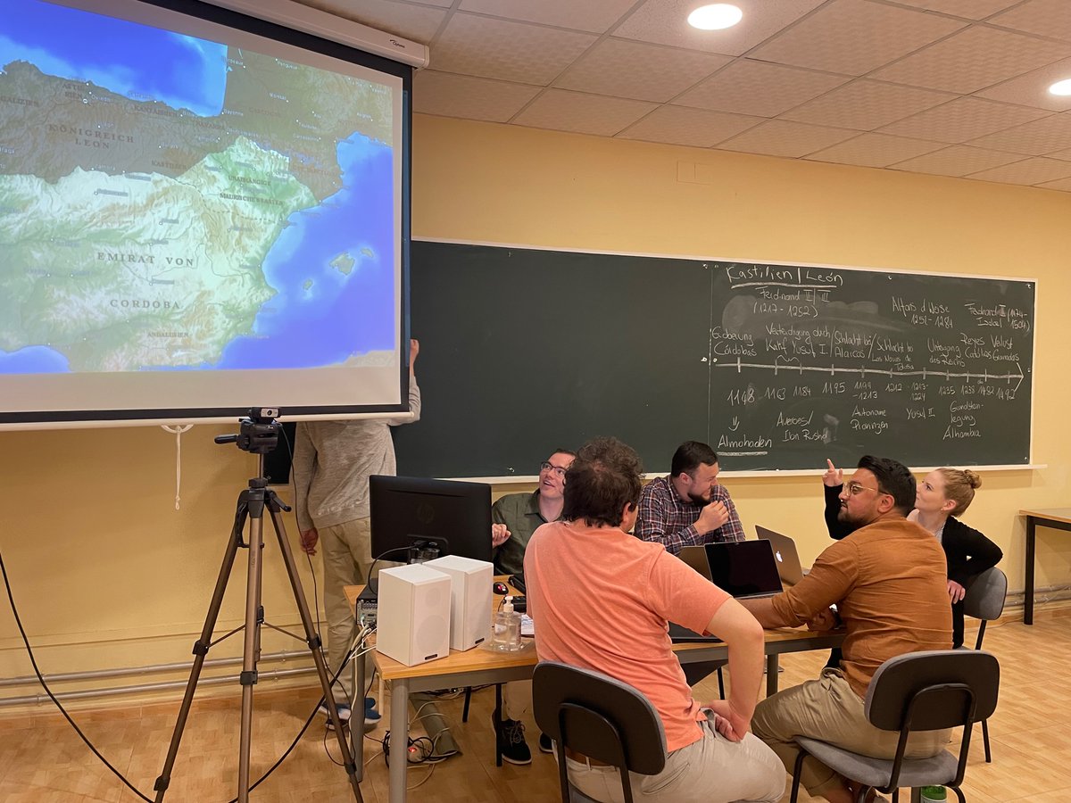 Debates during the 1st Comparative Theology Graduate Seminar “Al-Andalus – Convivencia in Medieval Spain”, a cooperation between <a href="/BonnCtsi/">CTSI Bonn</a> and <a href="/zekk_paderborn/">ZeKK Paderborn</a>