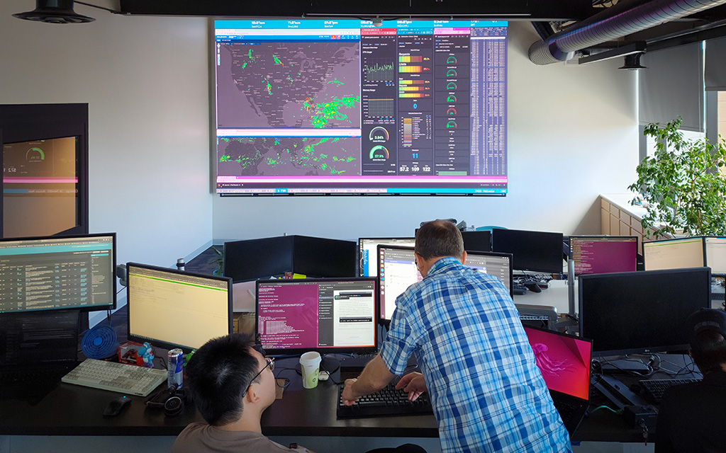 VaisalaGroup's tweet image. We’re celebrating the 40th anniversary of Vaisala’s U.S. National Lightning Detection Network (NLDN). ⚡ Read more about the history of this remarkable achievement here 👉 bit.ly/3N4aAVo

#lightning #lightningdetection #lightningsafety #nldn #vaisala #xweather