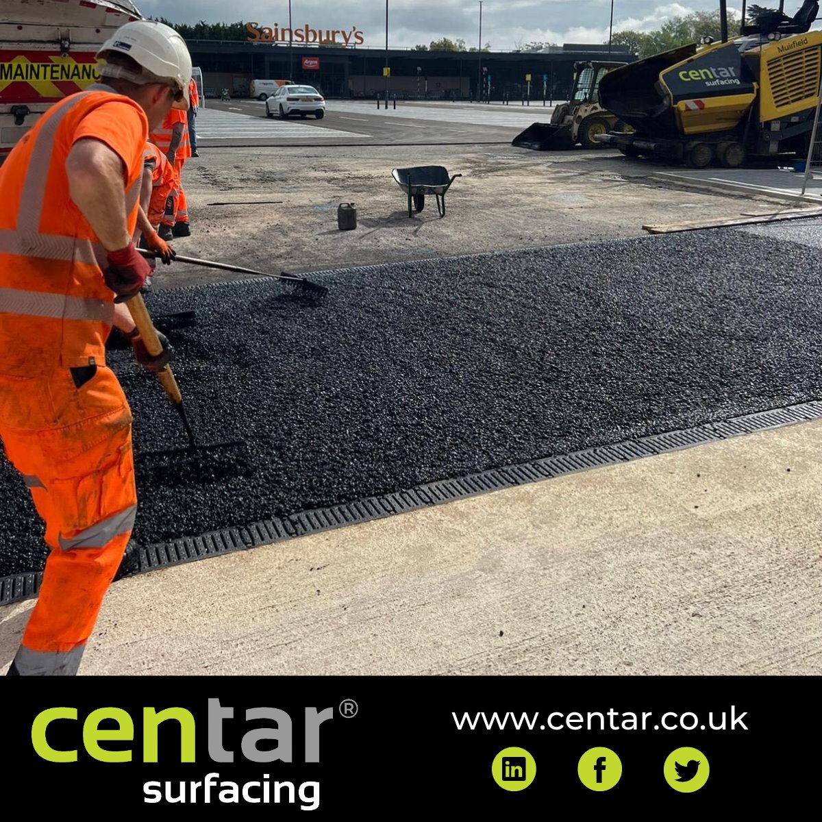 CentarSurfacing's tweet photo. We have a new team member helping out at a recent project and turns out he's actually pretty good at driving a paver. Perhaps we could make him a permanent member of the Centar team! π
#centarsurfacing #paver #surfacing #kingcharles #newteammember #teamwork https://t.co/Fi4sBSk8eJ