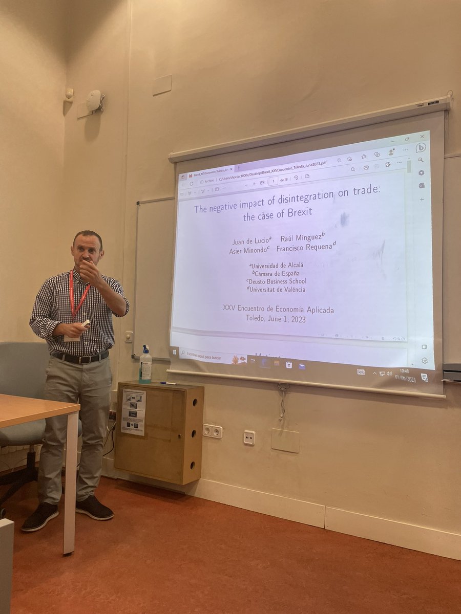 carmen_diazmora's tweet photo. First parallel session in XXV Applied Economics Meeting: #trade #policy. #25AEM_Toledo @uclm_es @ALdEconomia, sponsored by @Ipex_clm @luisnoe_ https://t.co/hrval4MMdz