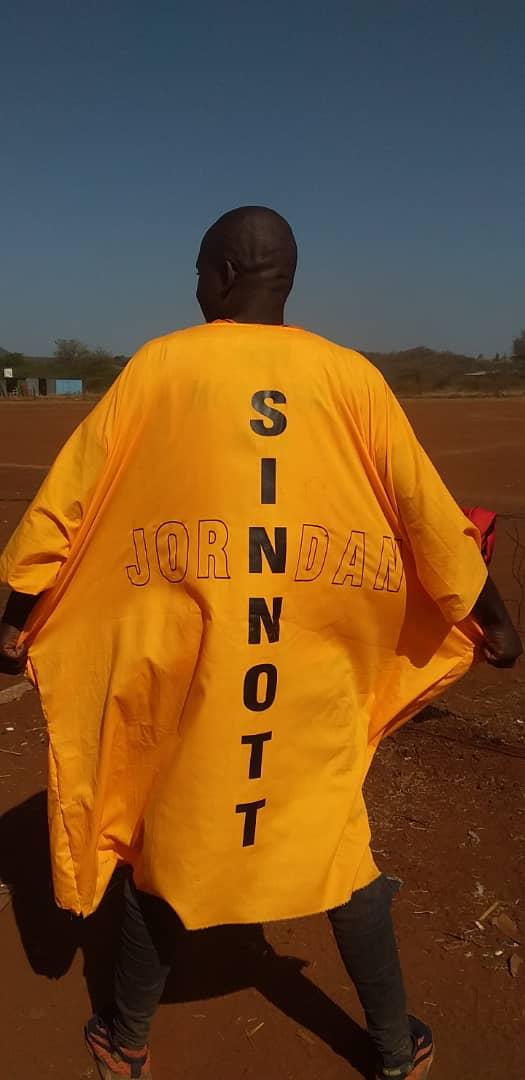 JSinnottFCZim's tweet image. Cheers to this kind of devotion and dedication 👏

Our fans mean a lot to us

THANK YOU