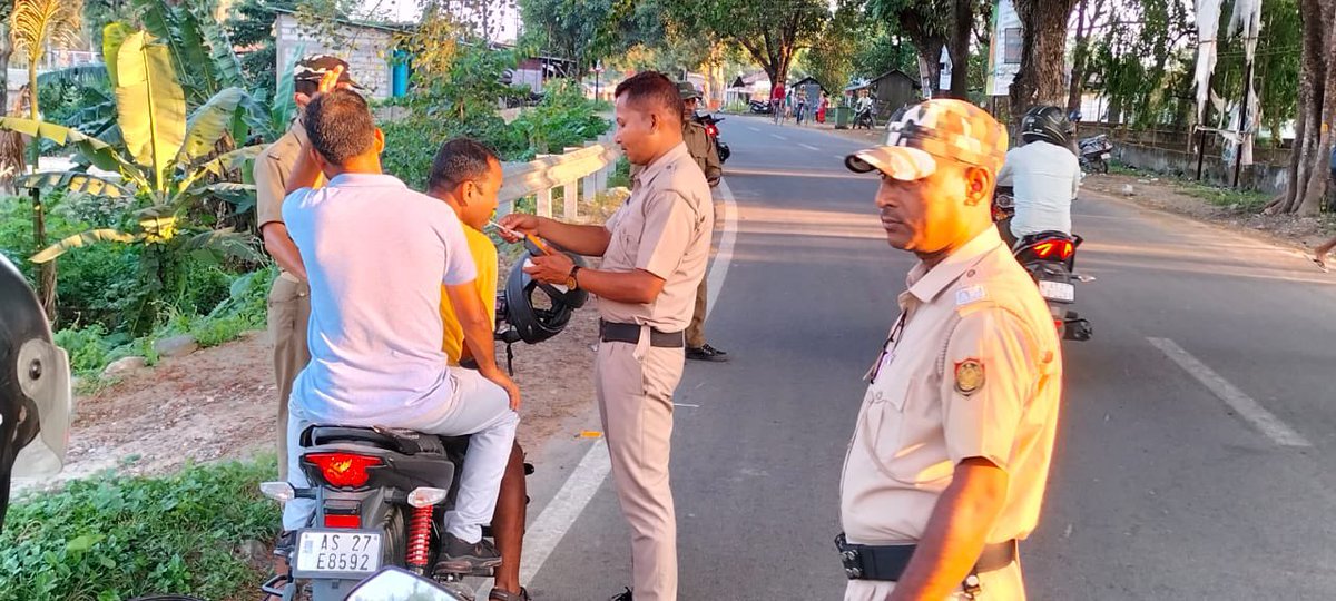 Enforcement duty conducted at various locations of Udalguri district to detect various offence cases as per MV Act.

@TransportAssam 

#RoadSafety #transportassam #transportdepartment