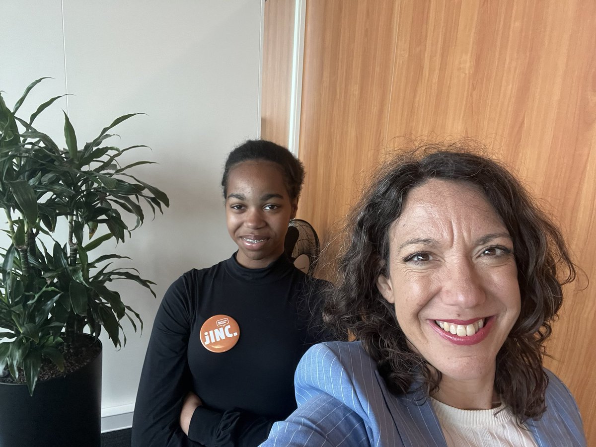 Maaike Veeningen tweet media