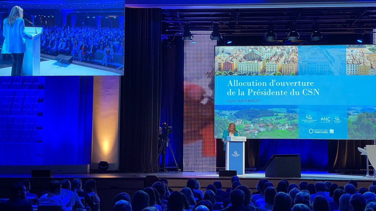 Un #notaire tous les 8 km : les #NotairesdeFrance ont une implantation locale incomparable. Avec 8 140 lieux de réception répartis sur le #territoire, ils assurent à chacun l’#AccèsAuDroit. Aucune autre profession juridique ne s’appuie sur un réseau de proximité aussi dense.