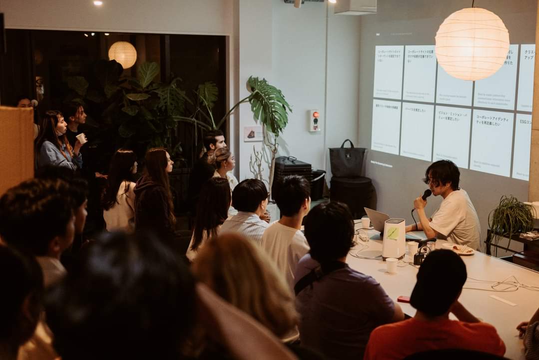 bh_kanayama's tweet image. Y+L Projectsさん主催のBrieflyイベントにゲストスピーカーとしてご招待いただき、ブリーフの捉え方やプロジェクトへの落とし込み方などお話させていただきました！ご参加いただいたみなさんありがとうございました！