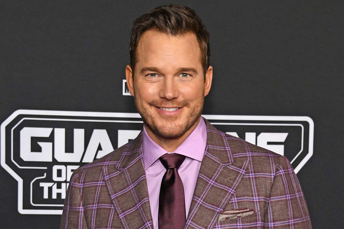 Warm birthday wishes to the charismatic Chris Pratt as he turns 43 today! 🎉🎂 Born in Virginia, Minnesota, this talented actor has thrilled us in 'Guardians of the Galaxy' and 'Jurassic World.' Pratt's charm, wit, and versatility make him a fan favorite. #movie #film #hollywood