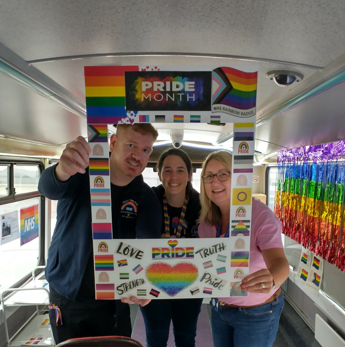 @southtees LGBT+ Network celebrating pride 🏳️‍⚧️🏳️‍🌈🎉 @HartGables @RainbowNHSBadge