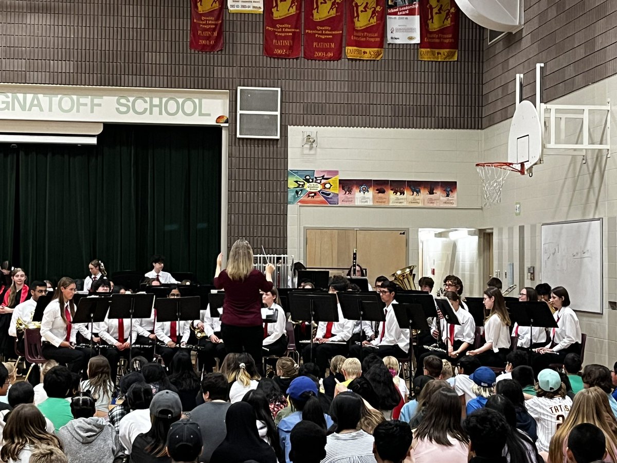 EgnatoffSchool's tweet image. Centennial Collegiate music department took the show on the road with a Choir and Senior Band concert at @EgnatoffSchool.  So great to hear the performance by these talented musicians! 🎶 #spslearn @StoonPubSchools