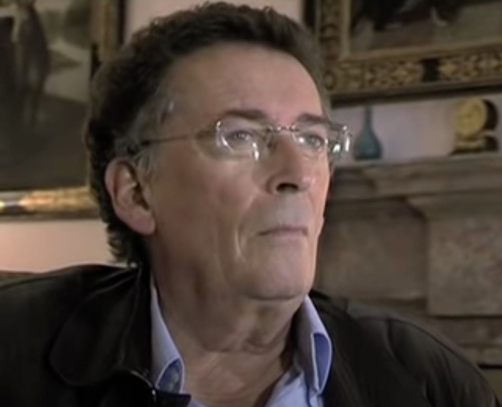 Happy 79th birthday to the Salford-born star of stage, TV and screen, Robert Powell 