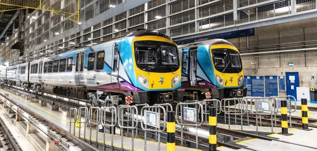 Siemens Mobility secures service contract for rail vehicles in North of England worth €530 million rail-suppliers.com/siemens-mobili… @SiemensMobility #SiemensMobility #EversholtRail #TranspennineExpress #RailwayNews #RailNews