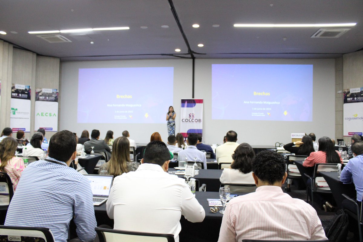 Colcob_Colombia's tweet photo. 📣"Desde 1999 Colombia no había tenido crecimiento negativo; lo que existe hoy en día es problemas estructurales de crecimiento" @maiguashca , Presidente @ColombiaCompite en el #ForoCOLCOB en Barranquilla #Retos2023 https://t.co/PY0uBGXm5o