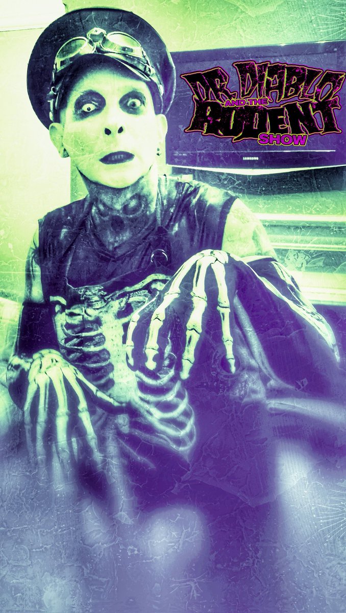 Blackpool Boneyard weekender!
2023!!...was mind blowing!!!
#blackpoolboneyardweekender 
#drdiabloandtherodentshow 
#thecramps #aliensexfiend #goth #horrorpunk #Blackpool #waterloomusicvenue