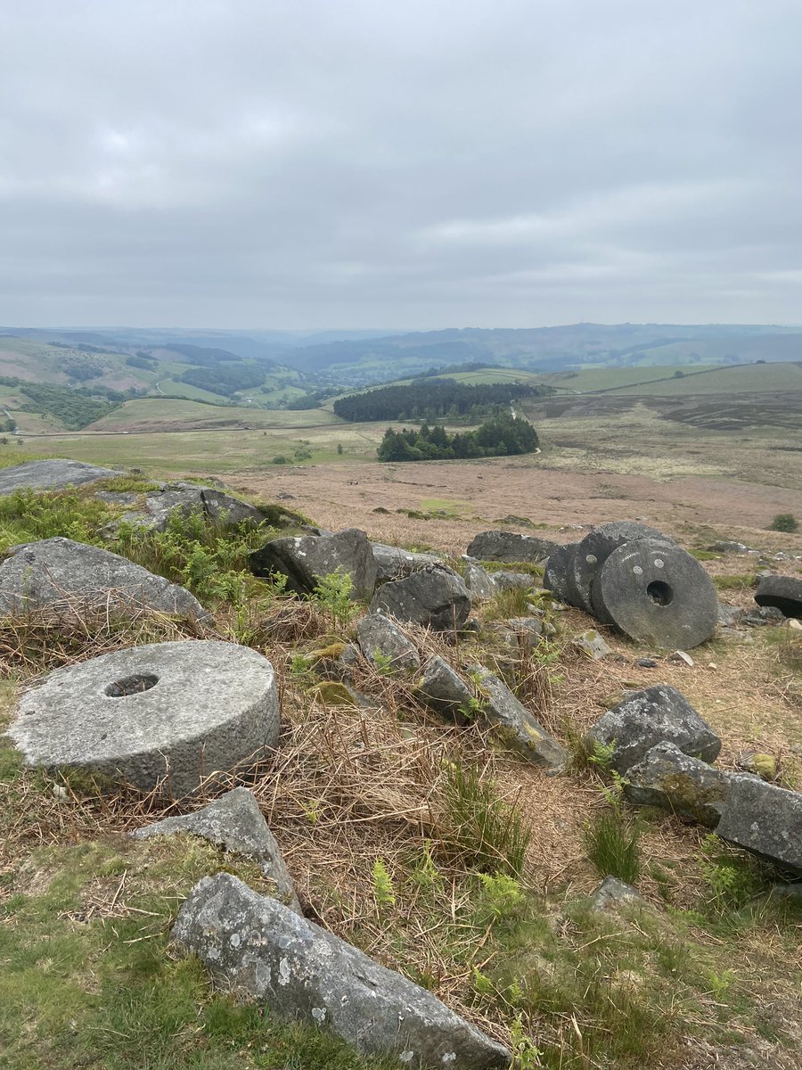 peakrunner47's tweet image. Two trig @TrigThursday from a fresh time out this morning ,chilly and breezy on the tops of Stanage and High Neb #Timeout #Freshair #Trigpoints