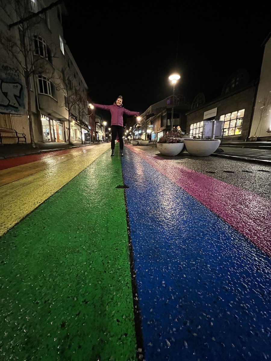 Yearly reminder: Love is love 🌈 

#PrideMonth is a time to celebrate love &amp; the freedom to be who you are. It’s a time for us to recommit to the work ahead of us to achieve full #equality! 

Because nothing is more beautiful than your true colors shining through! 

📸 2022