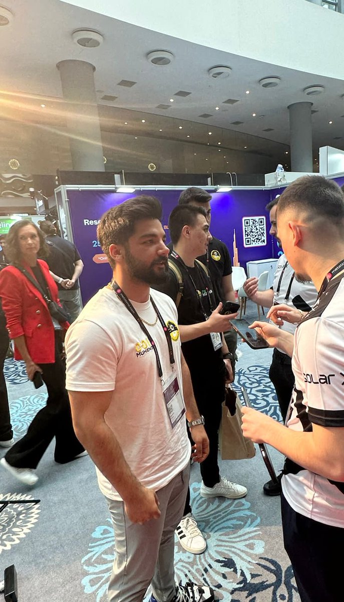 Did you know that?

Did you know that last month on May, our team have attended the @BEconomy_HQ Eurasia's Largest
Blockchain Event?

Also meet our lovely CEO and COO.

#solarx #solarxgroup #solar #crypto