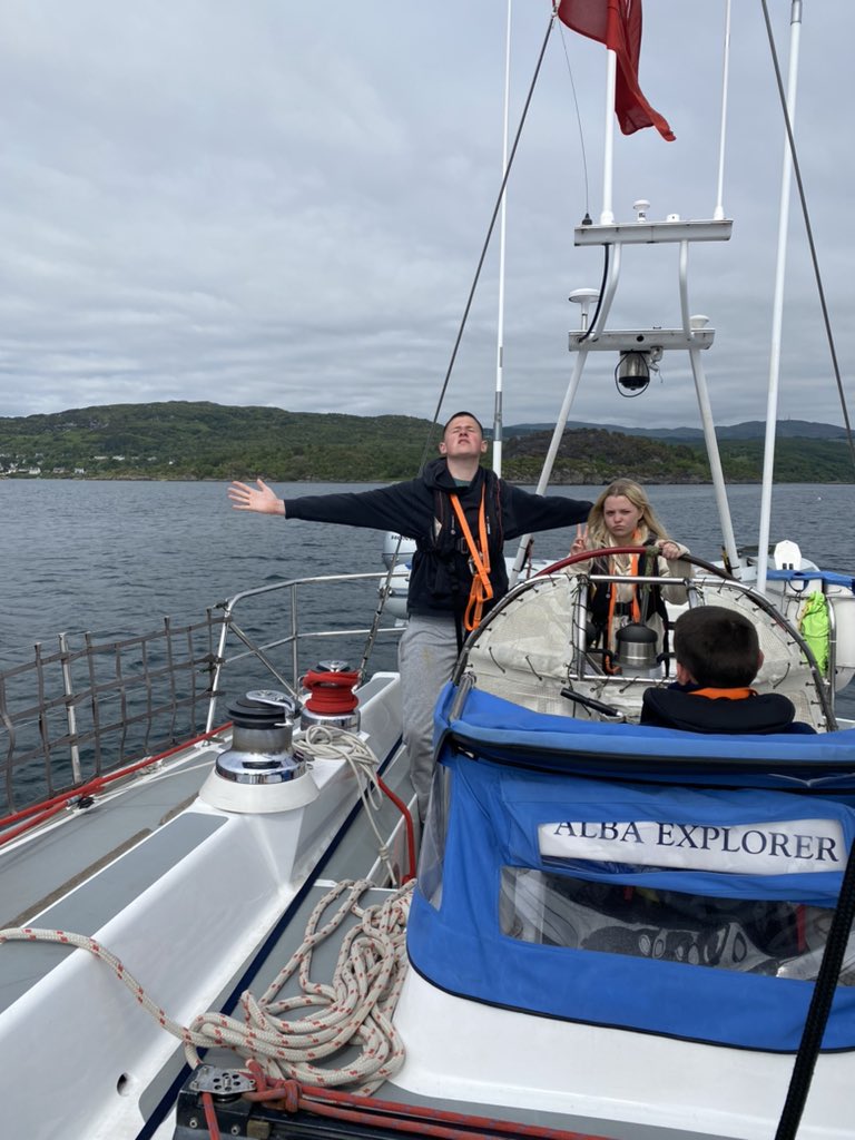 MrsDoran2's tweet photo. Sailing through the Kyles of Bute and the wind has picked up so we’ve done a lot of proper sailing, lots of tacking with boat at some serious angles. Stuff falling off bunks! Brilliant day. @WoodmillHigh https://t.co/yuFQkh5dxI