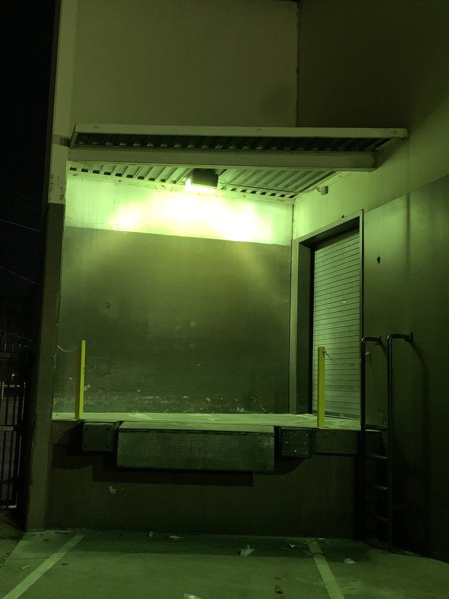 Malnpug's tweet photo. I got a remodel on my dock. Itβs very safe. Nobody should be falling off now. Also I get to open the door to every single vendor as well because they took the ladder away. 10k steps a day easily. ππ»πΆπ»#fitness #newworkoutroutine https://t.co/eDn2XpO0Bb
