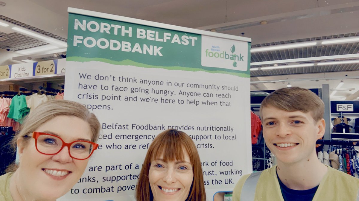 Logistics UK Northern Ireland team spent today volunteering for @Trussell_NI North Belfast Food Bank, collecting food and donations - amazing generosity and kindness from the people of #NorthBelfast thank you! @LogisticsUKNews @NicholaMallon @Alexxwilliams98