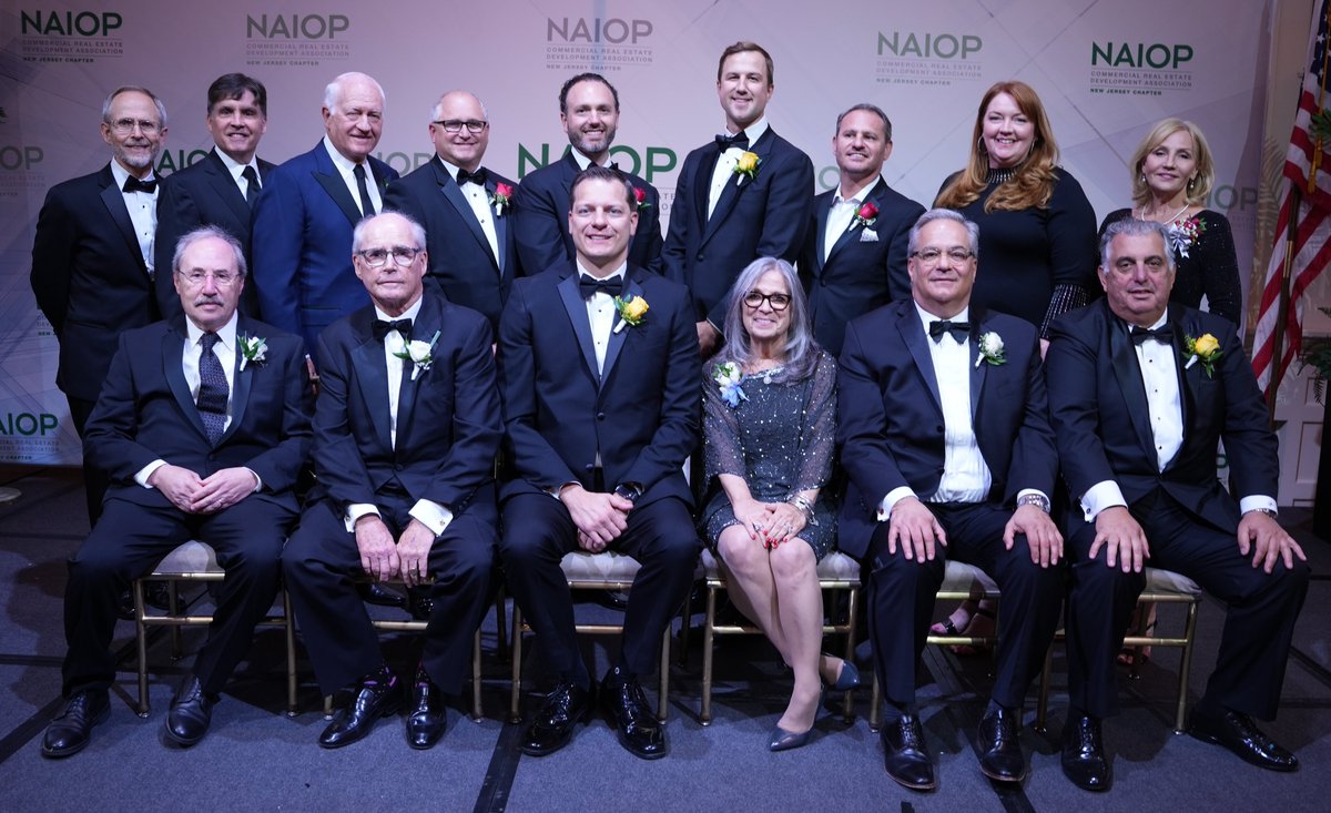 naiopnj's tweet image. Hard to believe it’s been a week since we celebrated some of #CRE’s best and brightest! 

Photo credit: @GaryGellman @GellmanImages 

#CRE #NJCRE #CommercialRealEstate #RealEstate #NAIOP #NAIOPNJGala