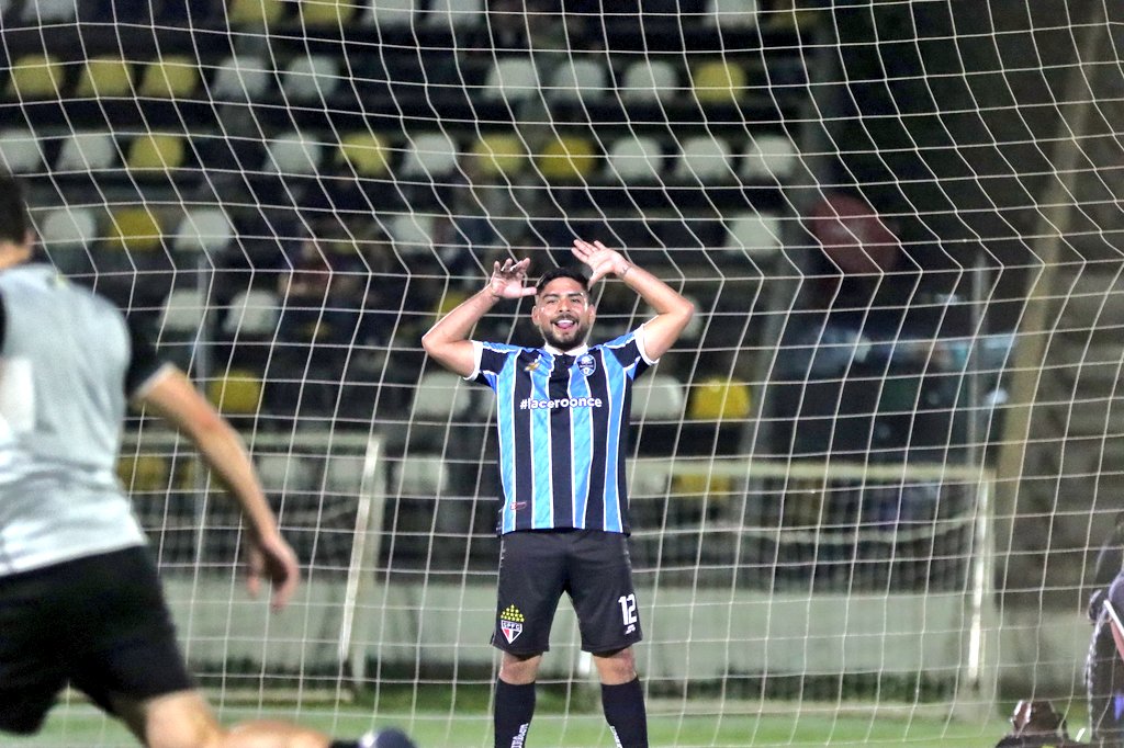 Jorge Silva tweet media