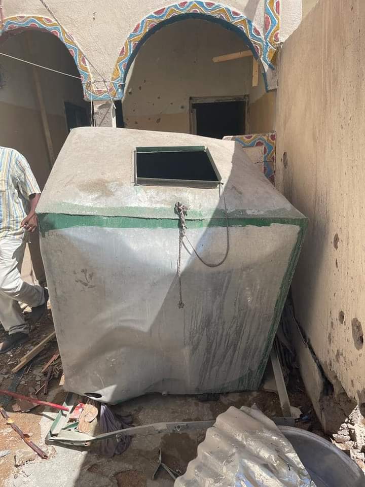 This morning Warlord Muse Bihi is continuing to shell the city of #LasAnod with mortars &amp; heavy weapons targeting civilians and the LasAnod General Hospital. These are crimes against humanity. <a href="/UNHumanRights/">UN Human Rights</a> <a href="/UNSomalia/">UNSOM</a> <a href="/EU_in_Somalia/">EU Delegation Somalia</a> <a href="/US2SOMALIA/">U.S. Embassy Mogadishu, Somalia</a> <a href="/UKinSomalia/">UK in Somalia🇬🇧🇸🇴</a> <a href="/ItalyinSomalia/">Italy in Somalia</a> <a href="/DKin/">Dave K</a>