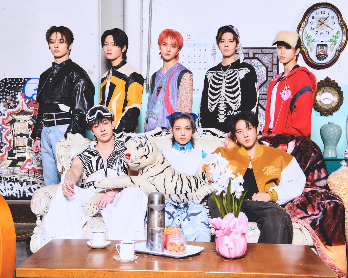 .@Stray_Kids' '★★★★★ (5-STAR)' has surpassed 5.13 million stock pre-orders. It could become the best selling Korean album of all-time, surpassing 'MAP OF THE SOUL: 7'.