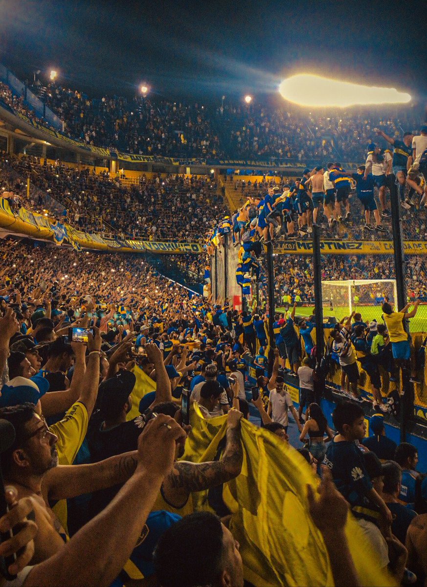 _jonpaladino's tweet photo. Hoy juega el Único grande 💙💛💙
Vamos Xeneize, Vamos Boca ! https://t.co/uOIAAsKrua