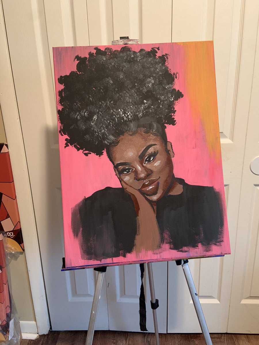 Yesterday I had a burst of energy and painted this 😌