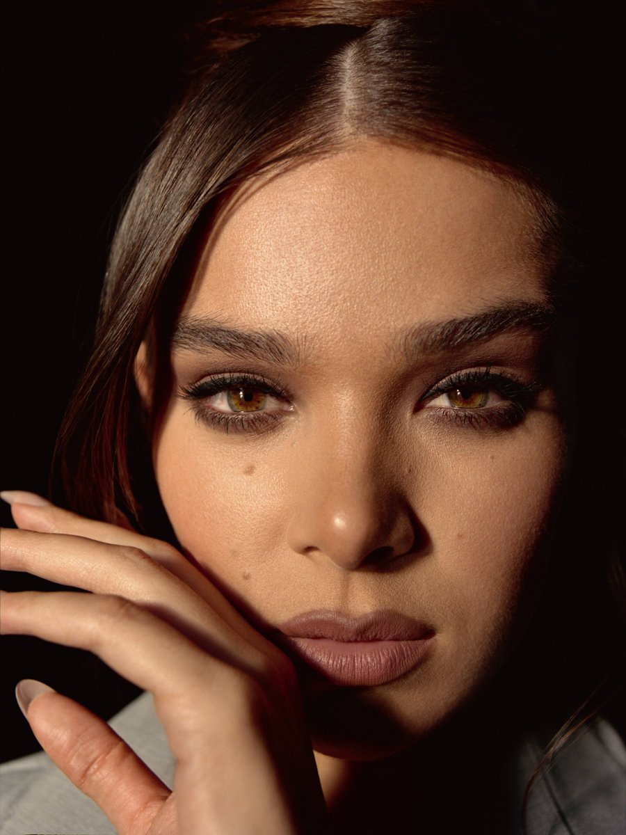 best of hailee steinfeld on Twitter: "HAILEE STEINFELD."