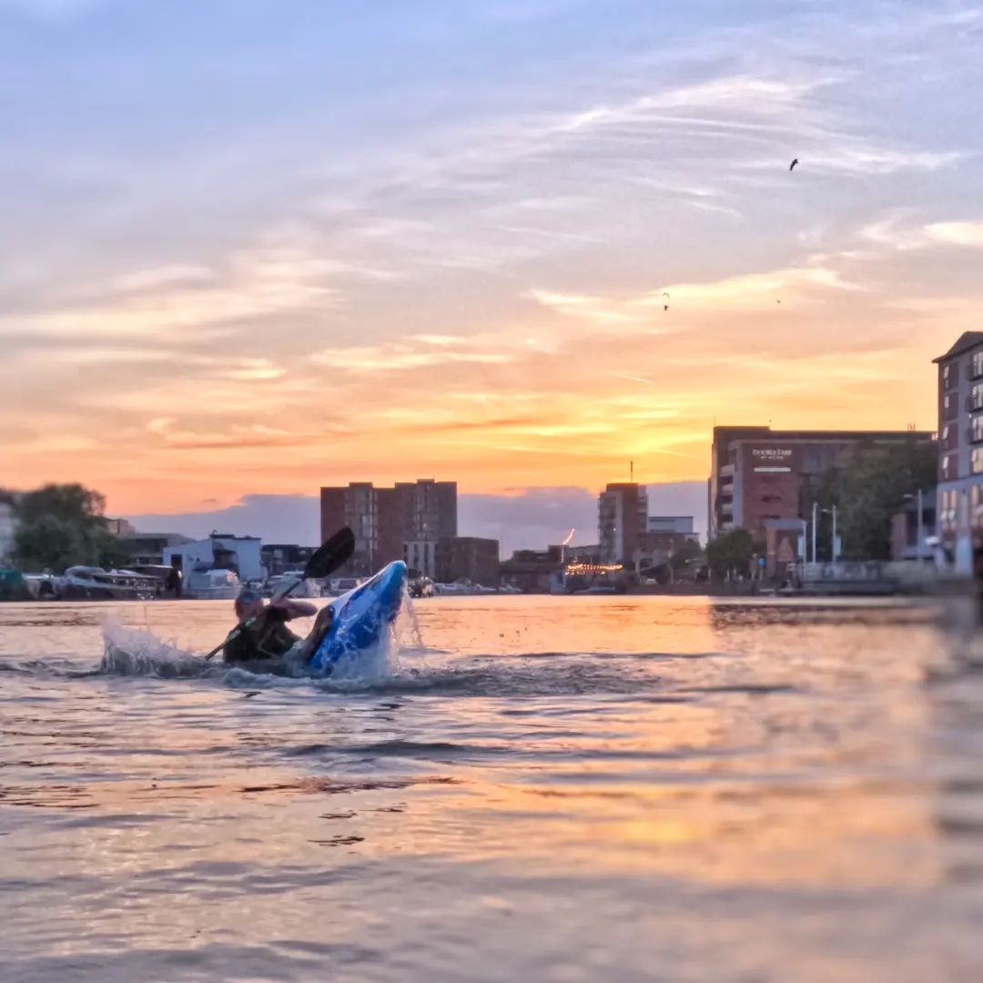 Kayaking with a view! 😍

Photo credit to josh_s612_kayak.  

Keep sharing your pictures using #UniLincolnPOTW for a chance to win next week.