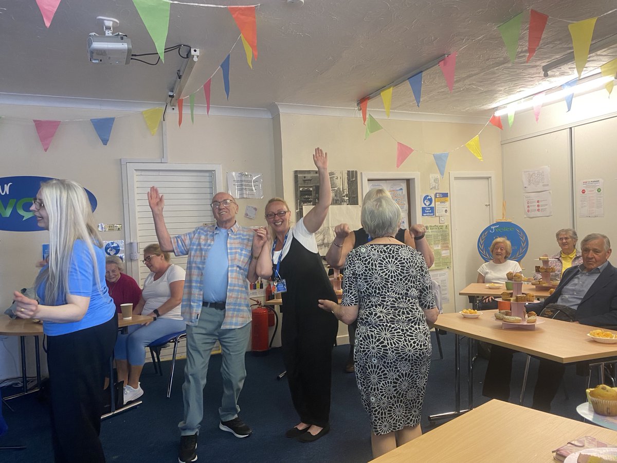YourVoiceInver's tweet photo. The Clydeside Singers kindly took some time out of their busy schedule to perform for our Memory Lane Group, a great afternoon was had by all! 🥳🎶

Pitch perfect from start to finish! 🤩

#yourvoice #greenock #inverclyde #singing #performance @clydesidesinger https://t.co/EkOsgl8PPO