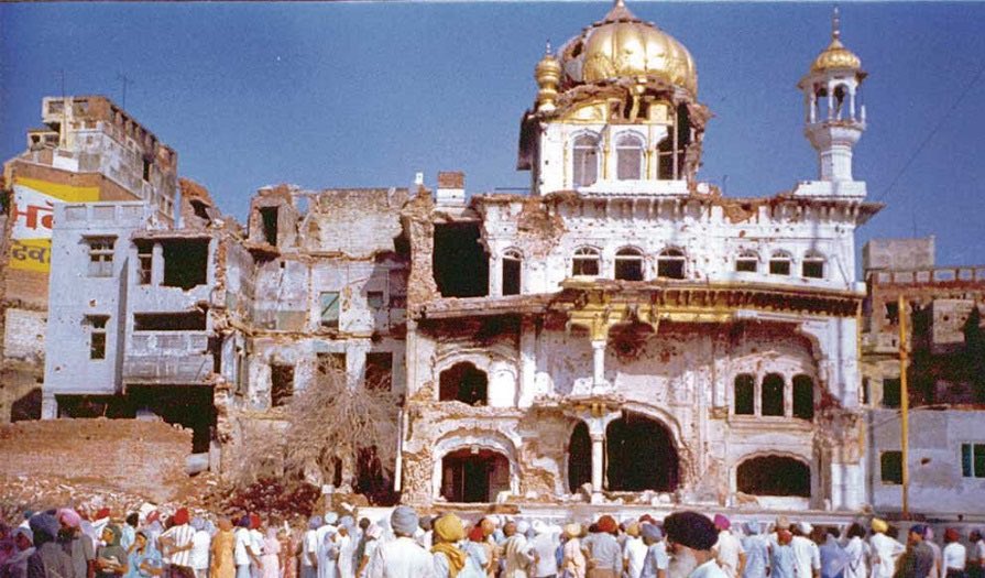 GurpreetSSahota's tweet photo. Sikhs will Never Forget June 1984, when Indian army attacked on more than five dozen Gurdwaras in Punjab and killed thousands of innocent pilgrims, visiting various gurdwaras with families and children. 1/2 https://t.co/nJRJLsTAeF