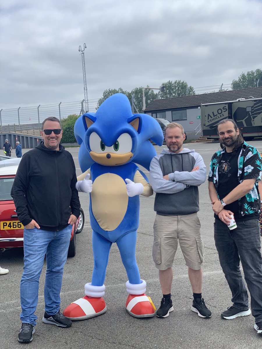 Lucid Games tweet media