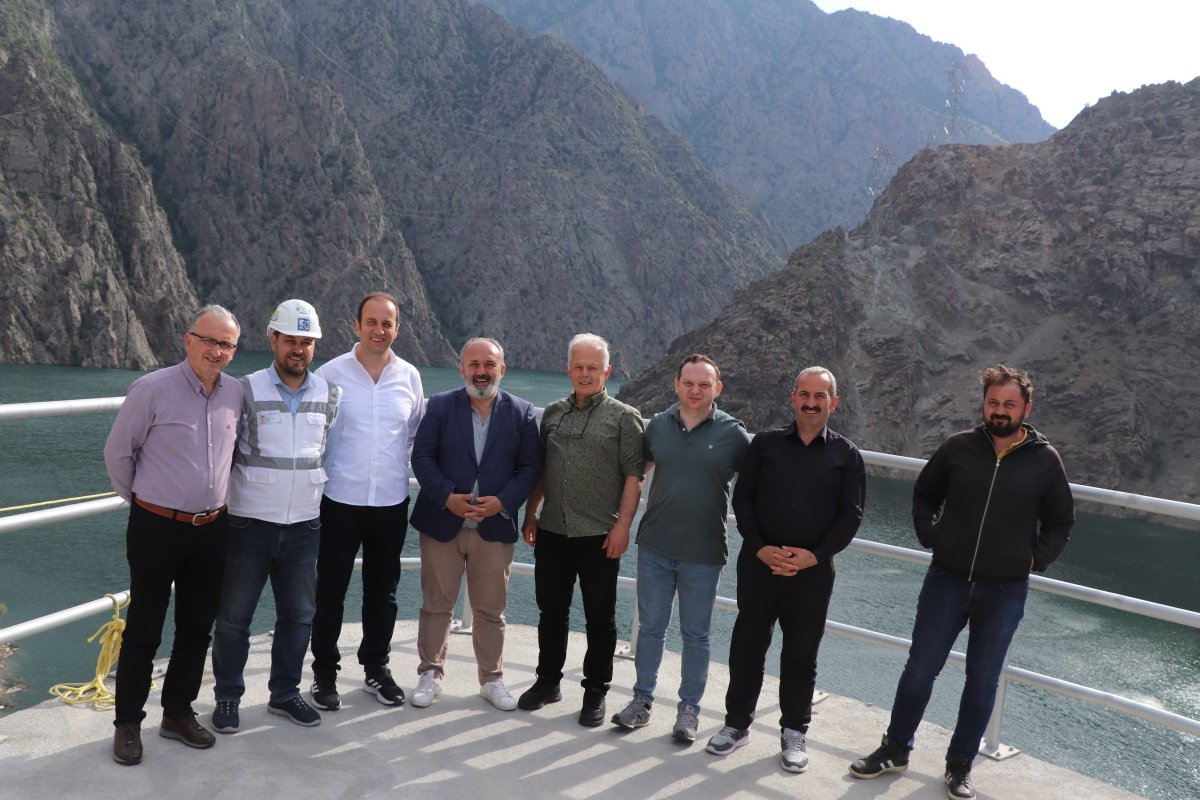 eyupaytekin's tweet photo. Doğu Karadeniz Belediyeler Birliğinden kıymetli Genel Sekreterimiz ve misafirlerimizi Belediyemiz de misafir ettik.
Nazik ziyaretleri için teşekkür ediyorum.
https://t.co/opgrZmpXjh
#DoğuKaradenizBelediyelerBirliği #DKBB https://t.co/d8G40wnnw7