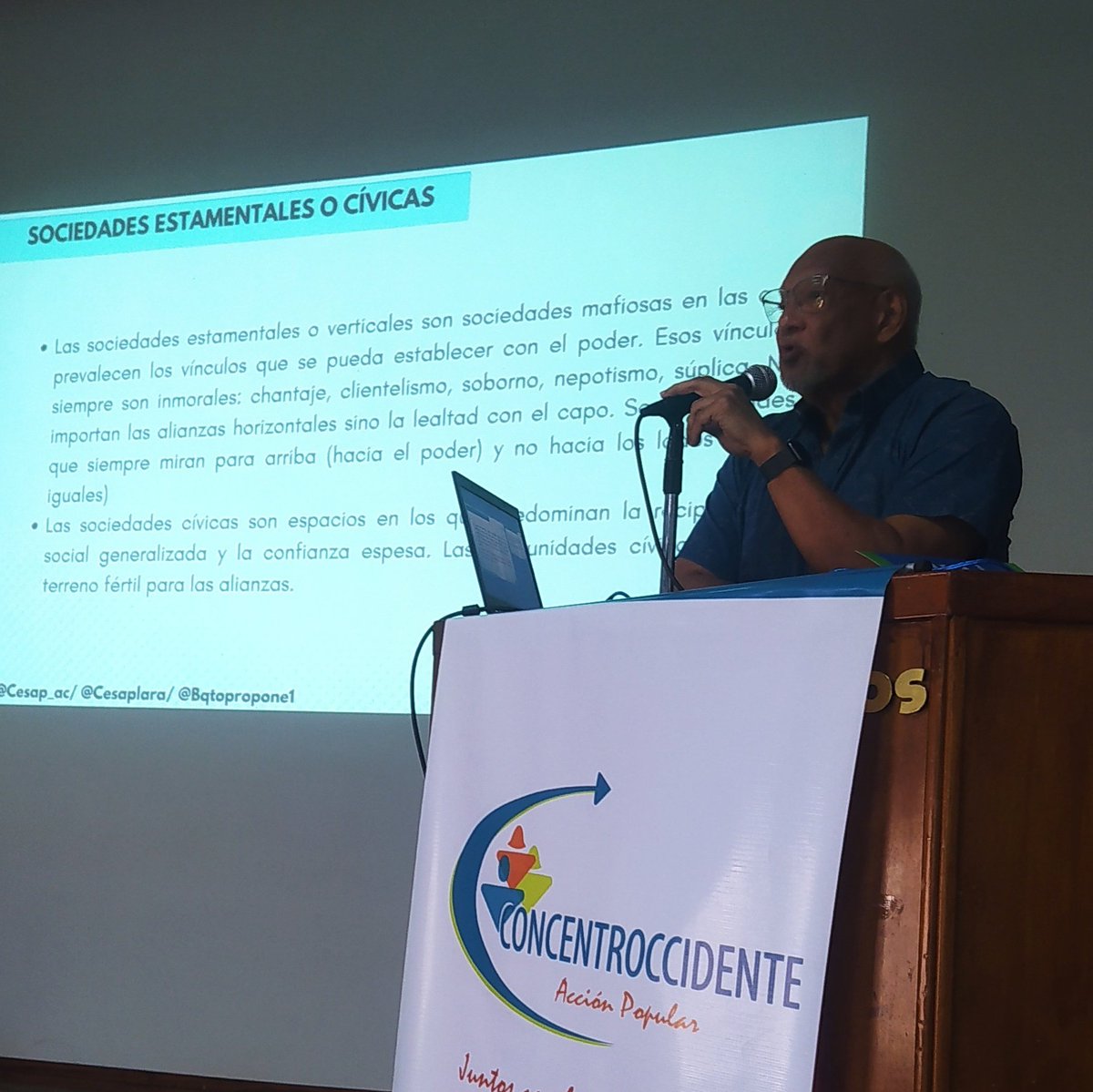 bqtopropone1's tweet photo. #LaGentePropone Manuel Gómez: "El poder las alianzas son necesarias para la gestión comunitaria del agua."
#SomosCESAP #CesapLara #ForoSobreElAgua #Barquisimeto #Lara #1Jun https://t.co/ENSFsCur57