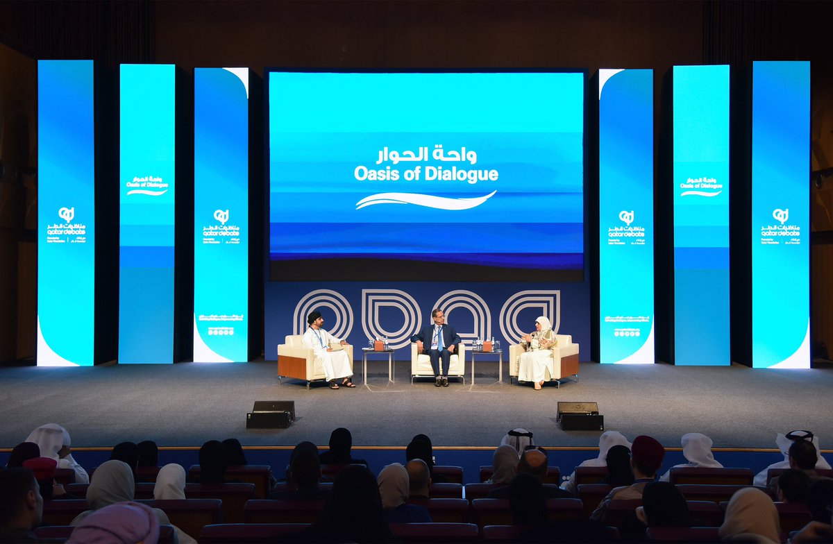 QatarDebate's tweet photo. سيولة العلاقات, وهشاشة العلاقات الأسرية في ظل تحديات العولمة التي نواجهها… هذا ما ناقشناه في الحلقة الخامسة من #واحة_الحوار، مع أ. د. حسين محادين و د. هبة عزت.

#مناظرات_قطر https://t.co/7mXgVrAtxX